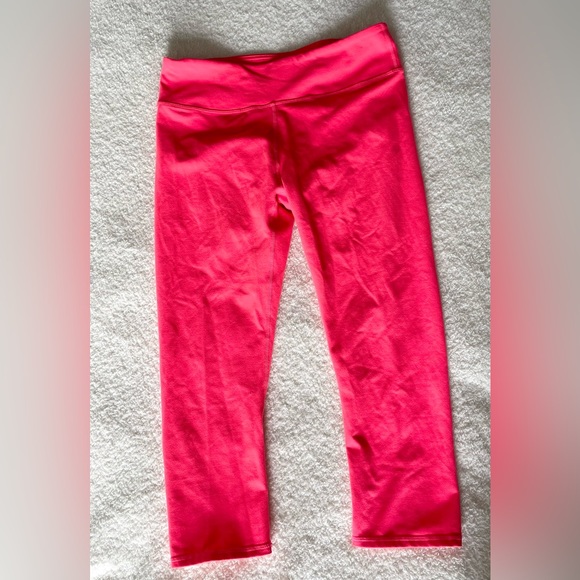 Fabletics Pants - Fabletics cropped leggings